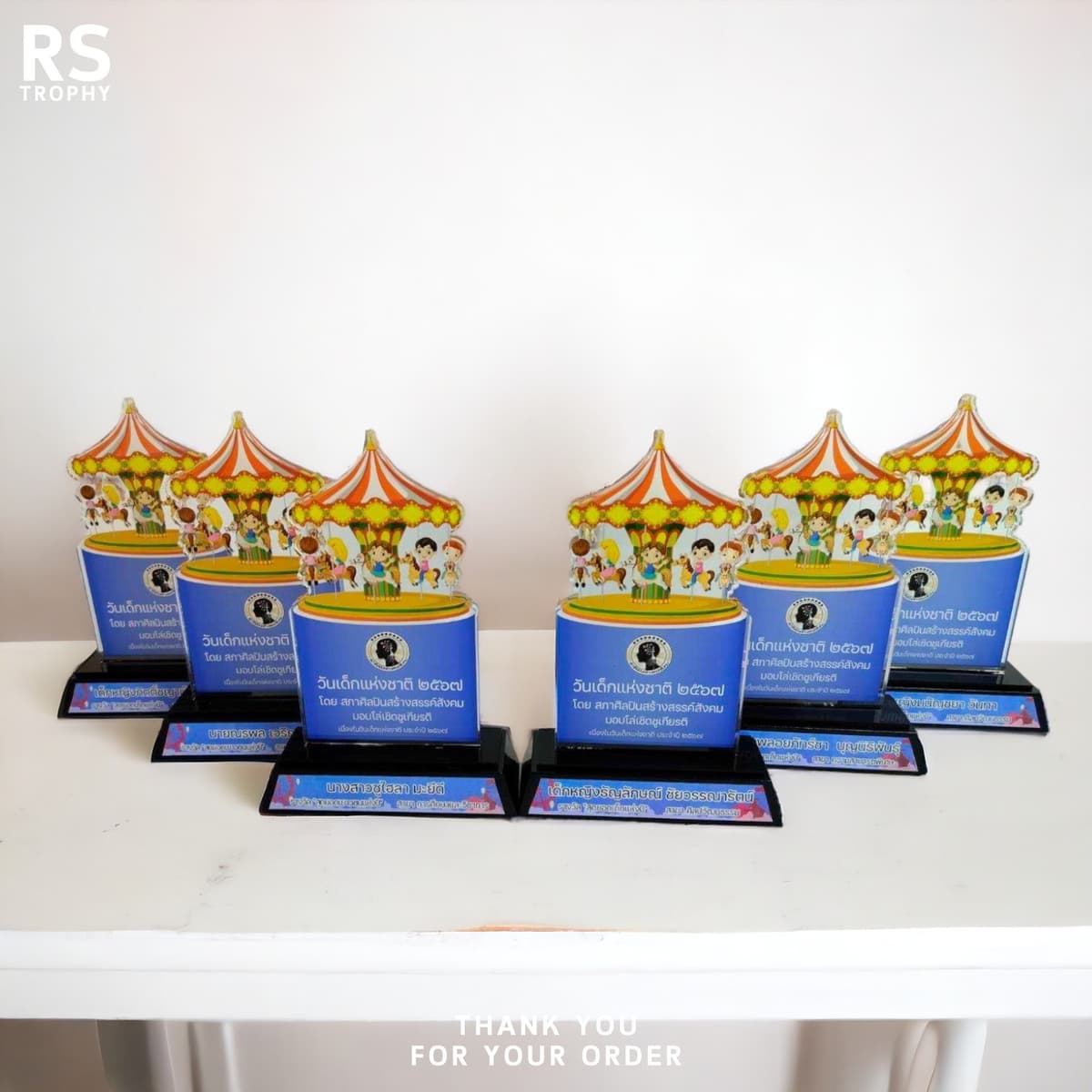 โล่รางวัลอะคริลิคโล่รางวัลอะคริลิค