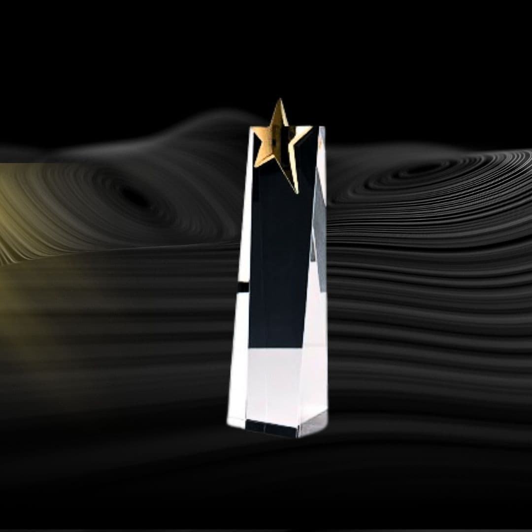 โล่รางวัลคริสตัล RS2304-1