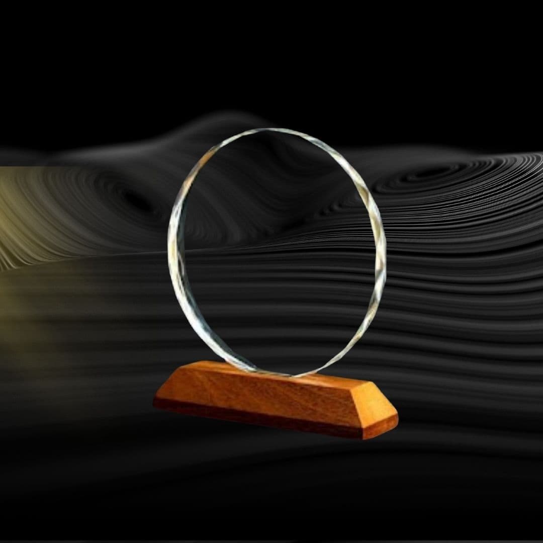 โล่รางวัลคริสตัล: โล่รางวัลคริสตัล RS2354